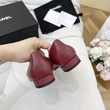 Chanel autumn and winter new small round head red retro loafers - Image 5