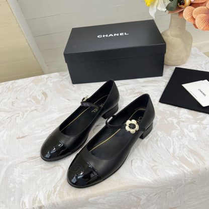Chanel autumn and winter new black retro style small round head thick heel loafers - Image 5