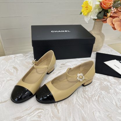 Chanel autumn and winter apricot new retro style small round head thick heel loafers - Image 5