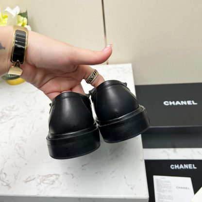 Chanel early spring black matte new temperament loafers - Image 5