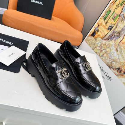 Chanel autumn and winter delicate small round head slim black loafers - Image 5