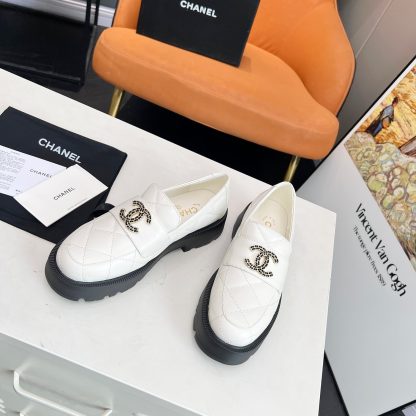 Chanel autumn and winter delicate small round head slim white loafers - Image 5