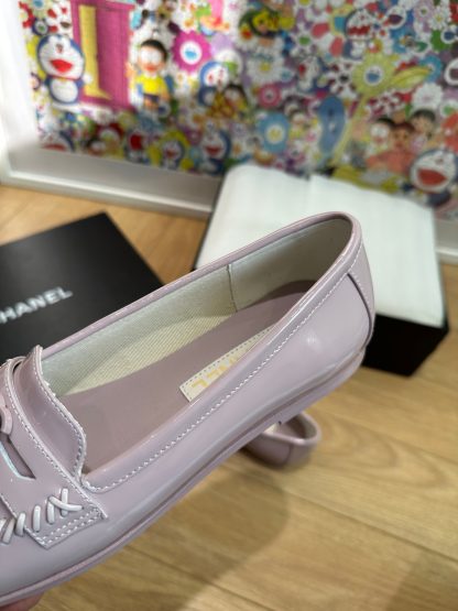 Chanel autumn and winter four seasons retro style small round head purple loafers - Image 5