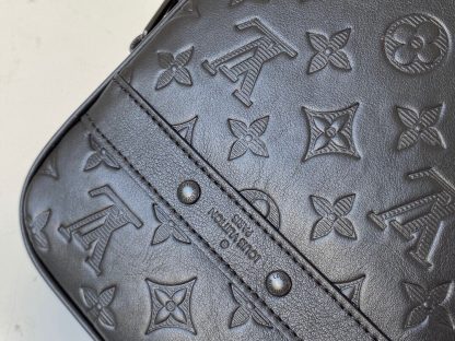 Louis Vuitton Danube Handbag - Image 5