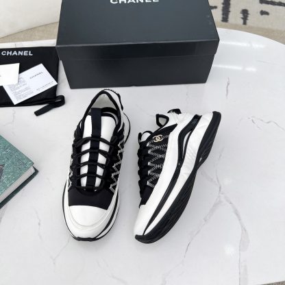 Chanel Spring and Autumn Super Durable White and Black Casual Shoes - Image 5
