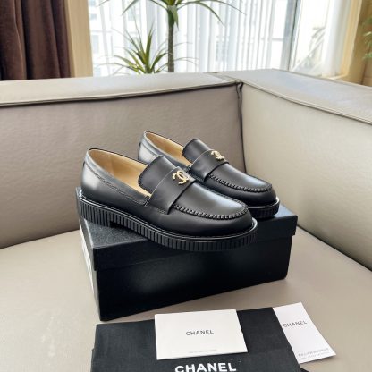 Chanel Early Spring Dance Shoes Series Black Small Round Head Retro Loafers - Image 5