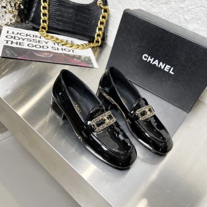 Chanel Early Spring Dance Shoes Series Small Round Toe Black Shiny Loafers Heel Height 3cm - Image 5