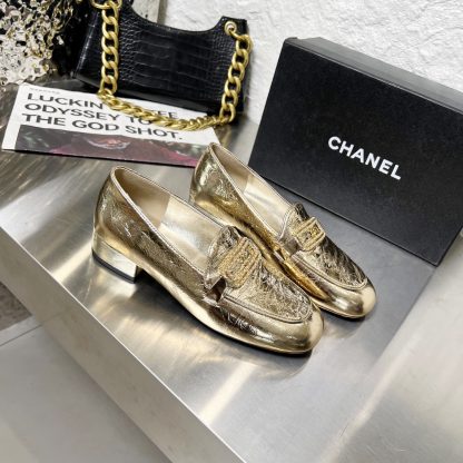 Chanel Early Spring Dance Shoes Series Small Round Head Gold Loafers Heel Height 3cm - Image 4