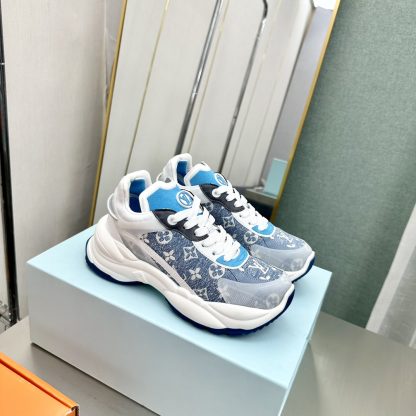 Louis Vuitton Run 55 sneakers - Image 5