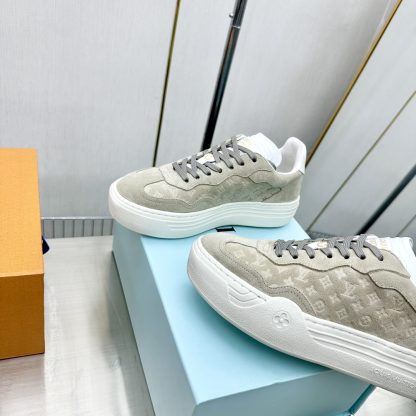 Louis Vuitton platform casual sneakers - Image 5