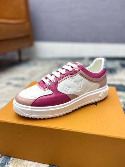 Louis Vuitton casual all-match sneakers - Image 5