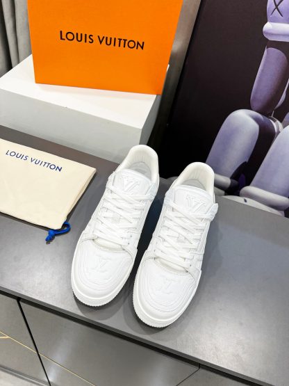 Louis Vuitton's popular skateboard shoes - Image 5