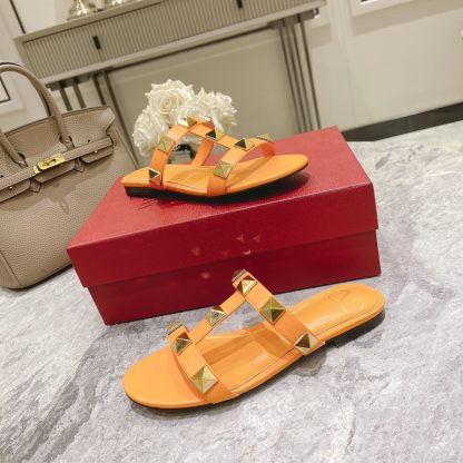 VALENTINO studded sandals - Image 5