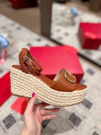 VALENTINO exquisite V-buckle braided hemp rope wedge sandals - Image 5