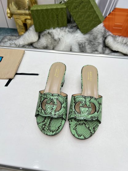 Gucci platform slippers - Image 6