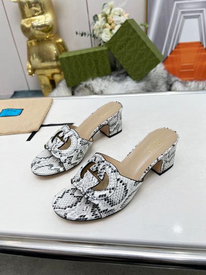 Gucci platform slippers - Image 6