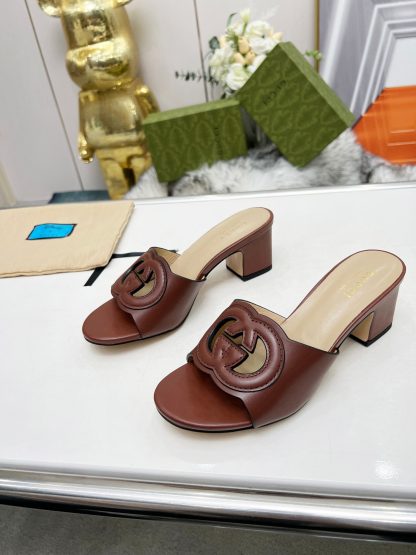Gucci platform slippers - Image 5