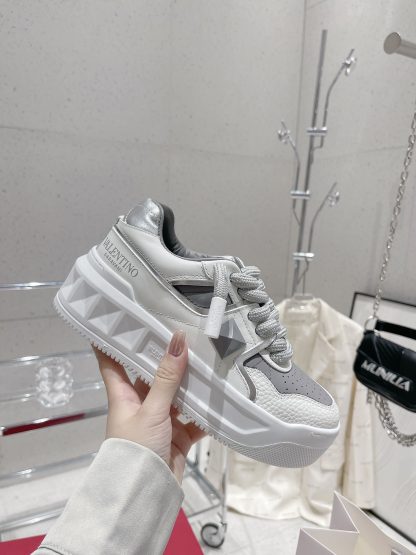 VALENTINO Thick-soled casual sneakers - Image 5