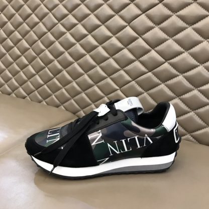 VALENTINO Classic camouflage pattern casual sneakers - Image 5