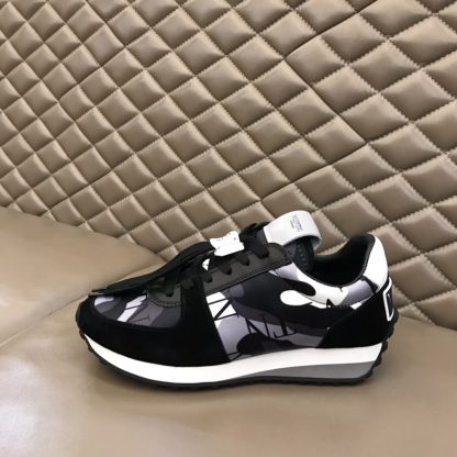 VALENTINO classic camouflage pattern sneakers - Image 5