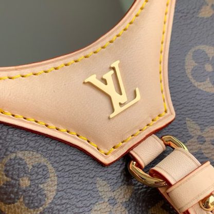Louis Vuitton Spring/Summer Show Rivage BB Handbag - Image 5