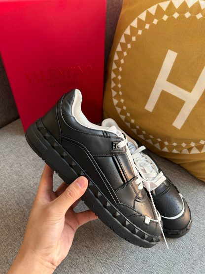 VALENTINO Exquisite and fashionable couple casual shoes - Image 4