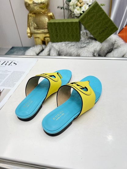 Gucci flip flops - Image 6