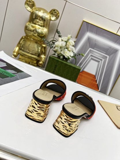 Gucci classic buckle slippers - Image 5