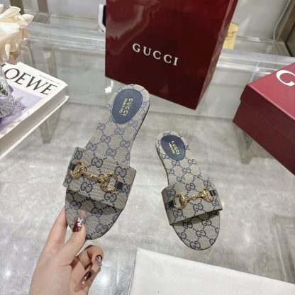 Gucci Horsebit Women's Beach Sandals - Image 5