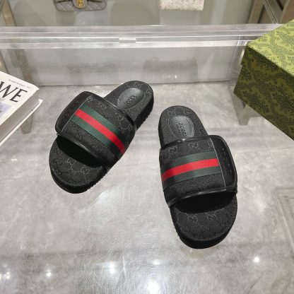 Gucci Unisex G Slippers - Image 5