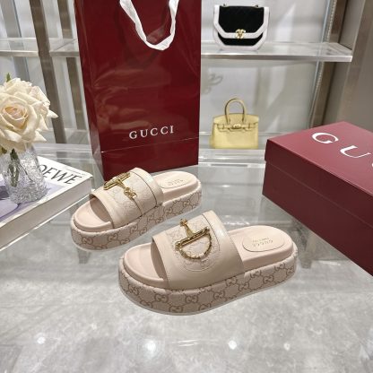 Gucci women's platform sandals - Image 4