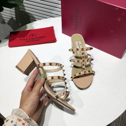VALENTINO exquisite rivet sandals high heels - Image 5