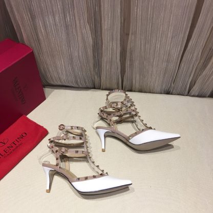 VALENTINO Exquisite patent leather luxury rivet high heels - Image 5