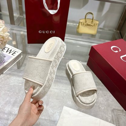 Gucci Women's New GG Platform Slide Sandals - Image 5