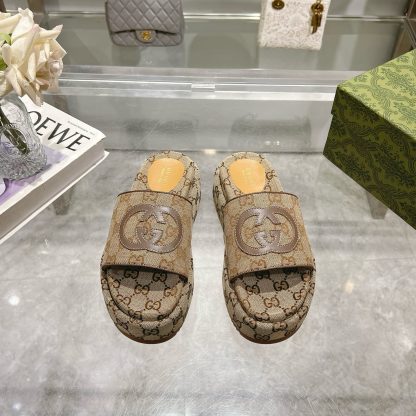 Gucci Women's Large GG Platform Slides - Image 5