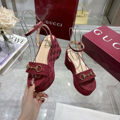 Gucci Women's Horsebit Flat Mid-Heel Platform Sandals - Image 5