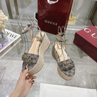 Gucci Women's Horsebit Flat Mid-Heel Platform Sandals - Image 5