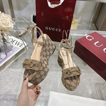 Gucci Women's Horsebit Flat Mid-Heel Platform Sandals - Image 5