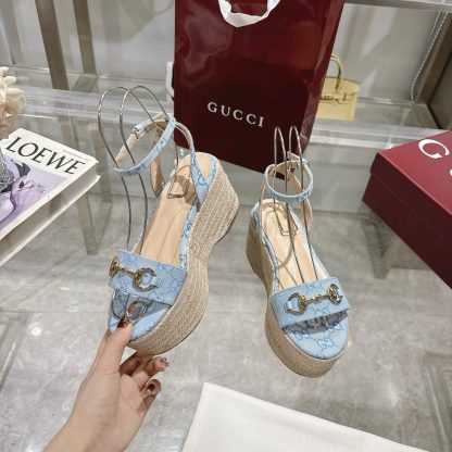 Gucci Women's Horsebit Flat Mid-Heel Platform Sandals - Image 5