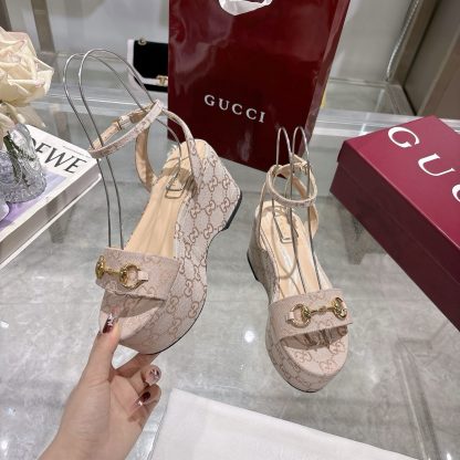 Gucci Women's Horsebit Flat Mid-Heel Platform Sandals - Image 5