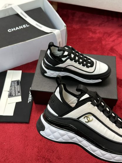 Chanel men's and women's couple's versatile fashion black and white mix and match casual sports shoes - Image 4
