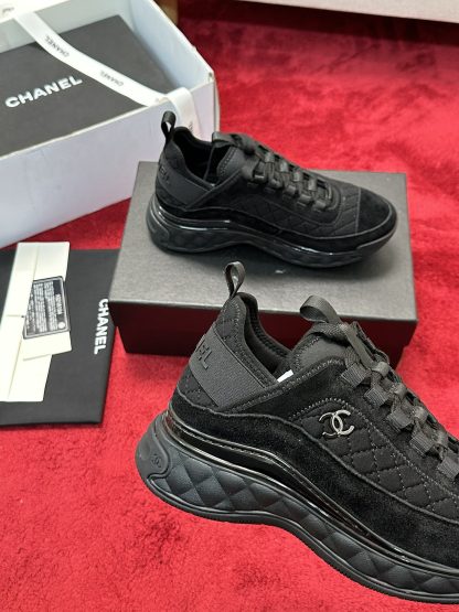 Chanel classic pure black all-match casual sneakers for men and women - Image 5