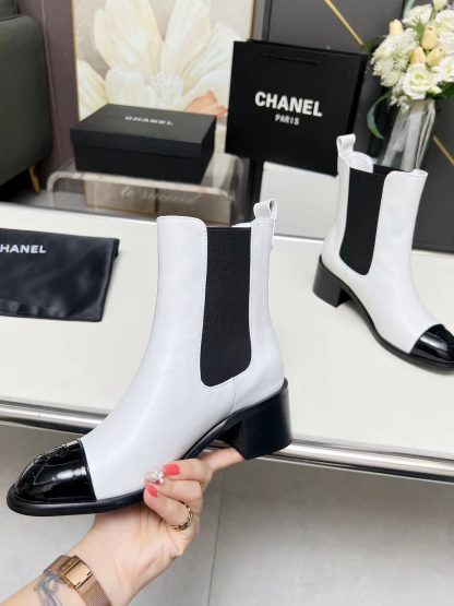 Chanel Fall/Winter White Trendy Boots - Image 4