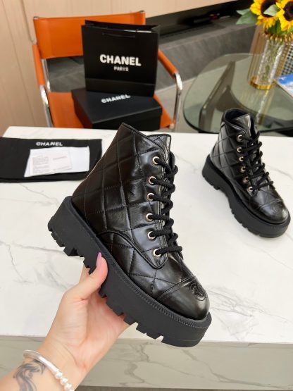 Chanel autumn and winter new black electric show diamond style boots thick sole 6cm - Image 4