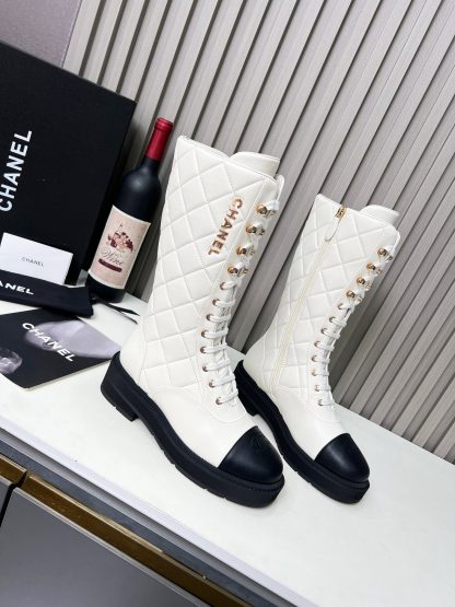Chanel Autumn and Winter Electric Show Diamond Style Off-White Mid-Boots - Image 5