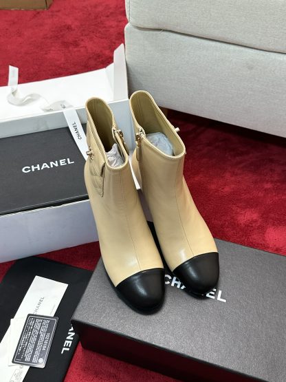 Chanel's new simple, stylish and versatile comfortable apricot short boots with a heel height of 5cm - Image 5