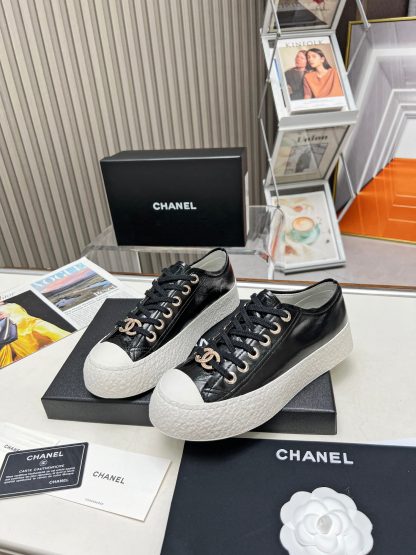 Chanel high-end custom black classic comfortable casual shoes - Image 5