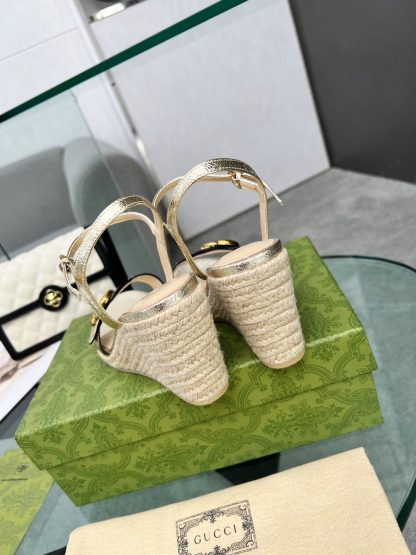Gucci Straw Platform Sandals - Image 4