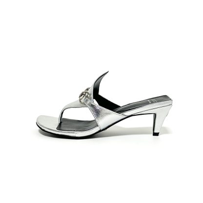 Gucci Spring and Summer Square Toe Flip Flops Classic Buckle Series - Image 5