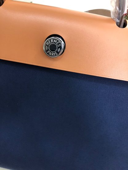 Hermes dark blue with khaki waterproof fashion casual crossbody bag unisex 31cm - Image 5